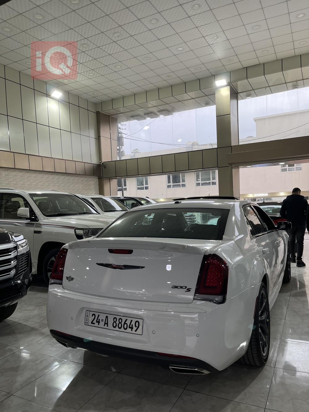 کرایسلەر 300